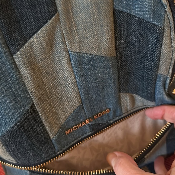 Michael Kors mini backpack - Picture 3 of 6